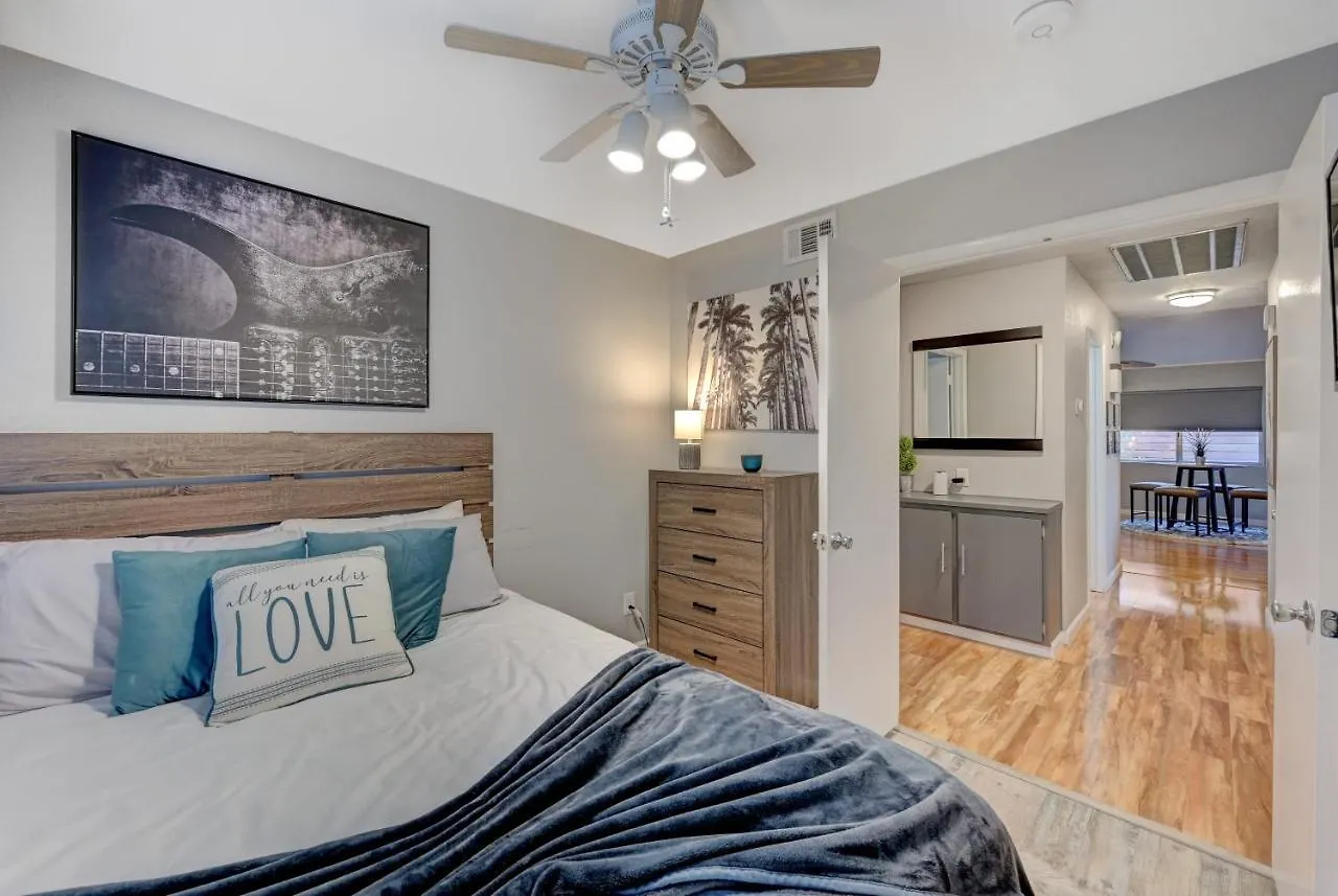 Holiday home Desert Oasis Villa: Heated Pool Minutes from Vegas Strip Las Vegas